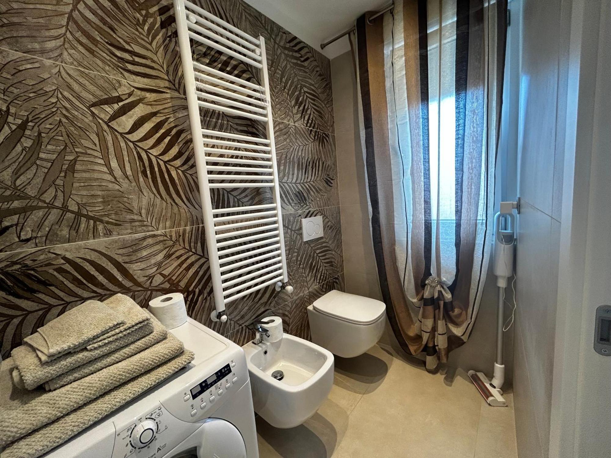R39 Attic With Terrace And Private Parking * Mailand
